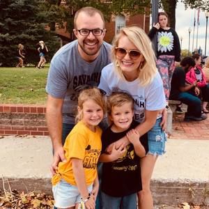 Meet your Posher, Abby